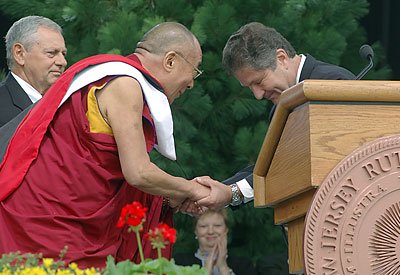 Далай-лама отвечает на вопросы американцев